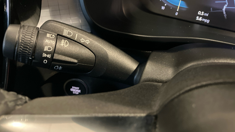 Volvo XC40 2.0 B3P Core 5dr Auto Petrol Estate